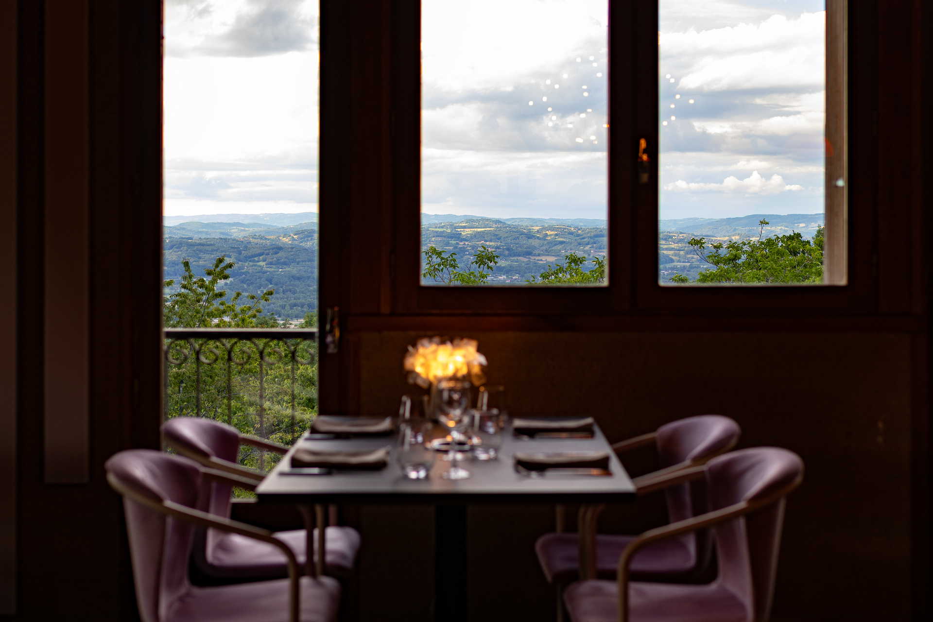 Vue du restaurant avec un panorama pittoresque - Séjour Dordogne - Hôtel Le Cantou 354